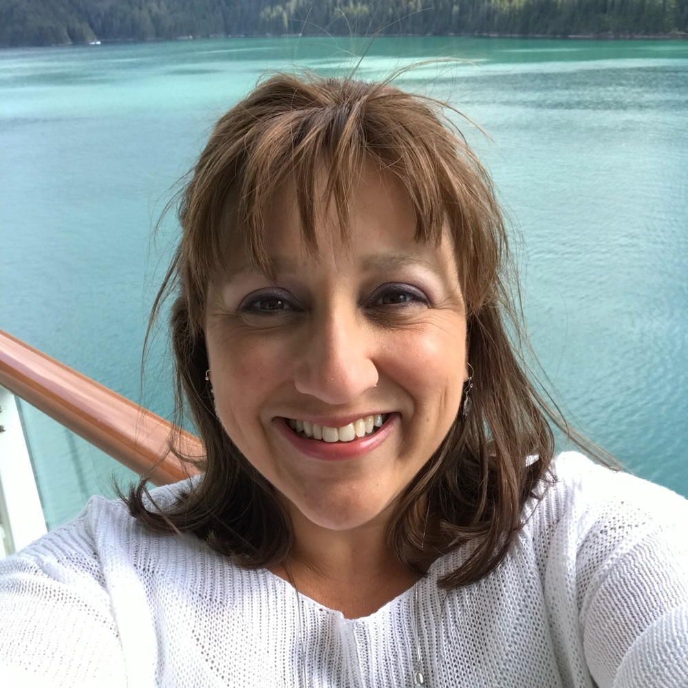 Meet your Posher, Marisel